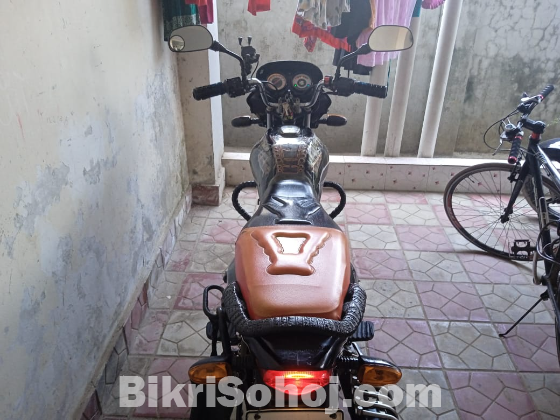 Bajaj Platina